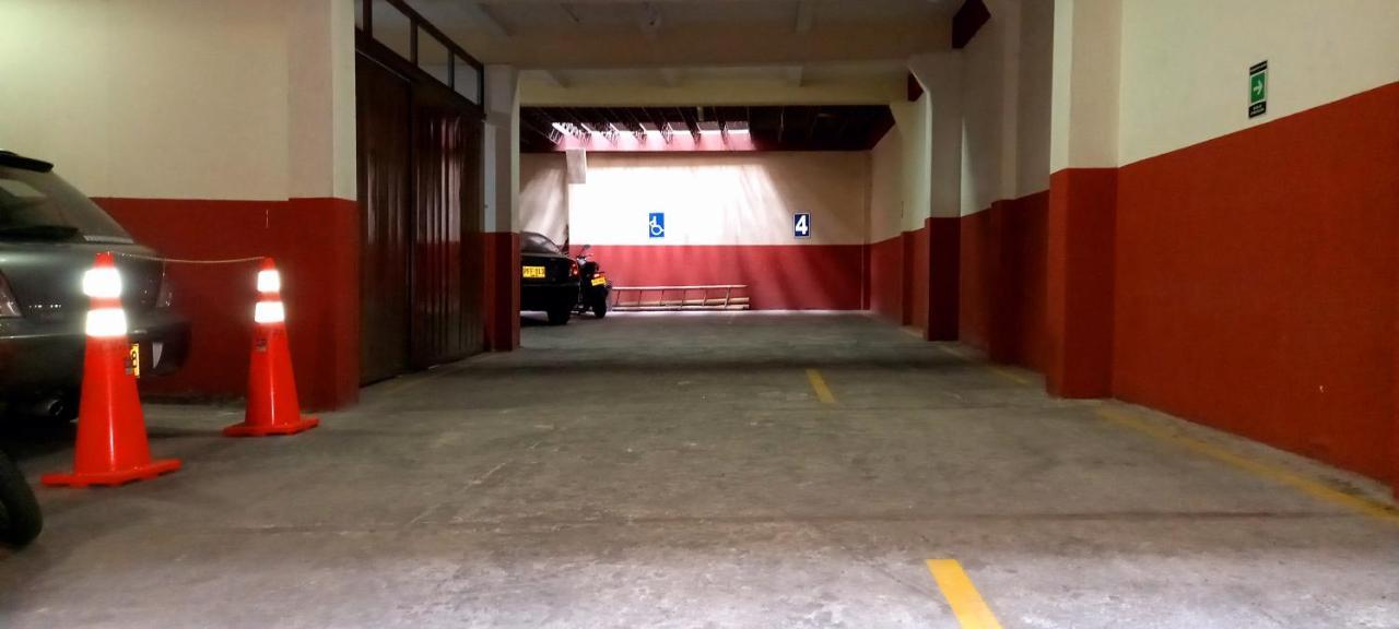 Hoteles Bogota Inn Turisticas 63 Екстериор снимка